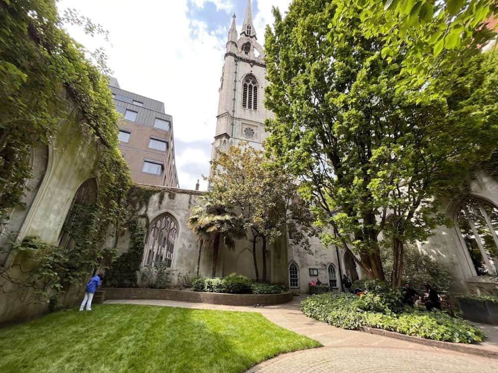 St Dunstan in the East Church Garden
