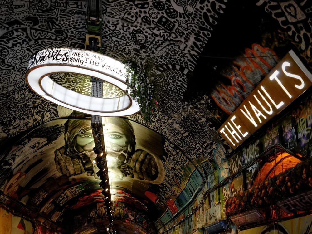 London: Leake Street Arches | ®ExcursionMania