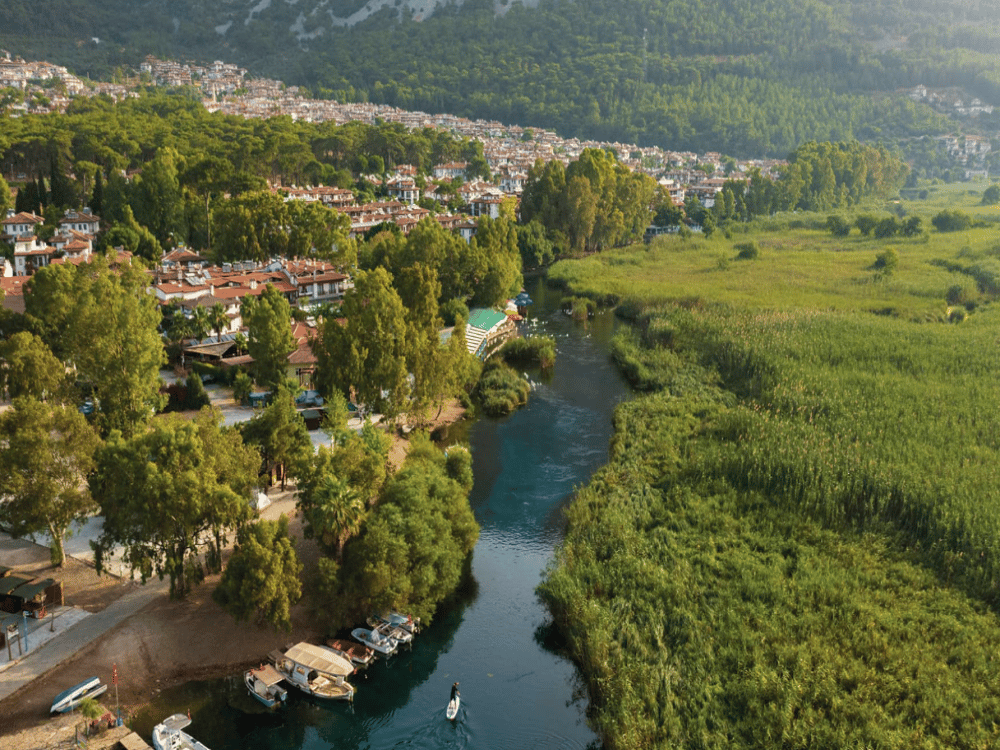 What Kind of Food Is Akyaka Known For?