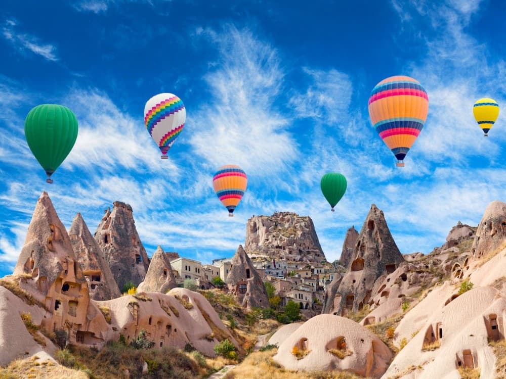 Hot air balloon ride in Pamukkale or Cappadocia?