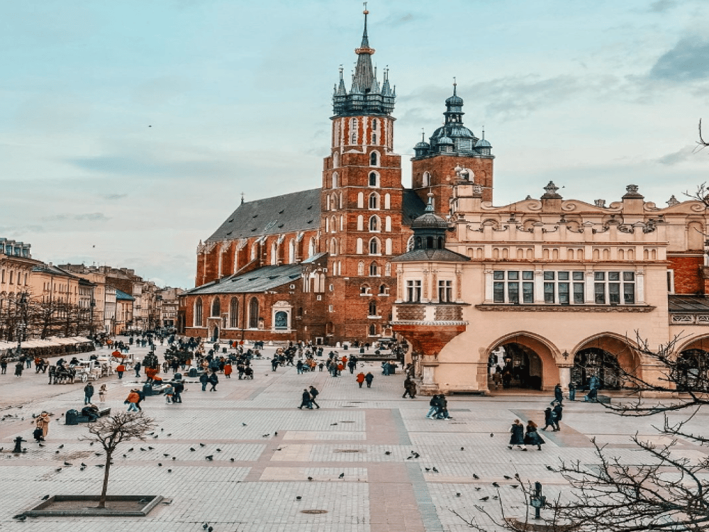 Is Krakow Near Auschwitz?