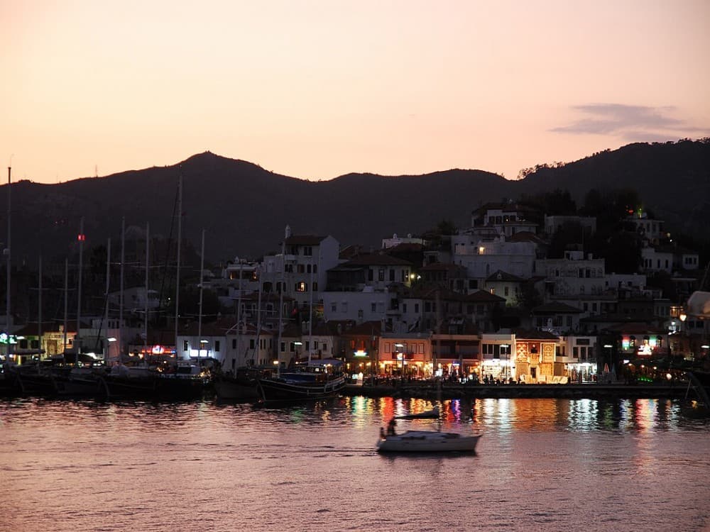 How to spend a day in Marmaris?