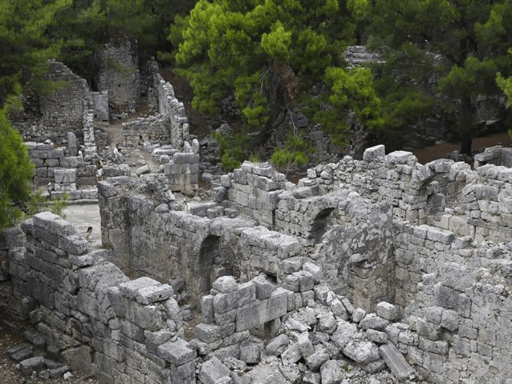 Does Kemer Have Nightlife?