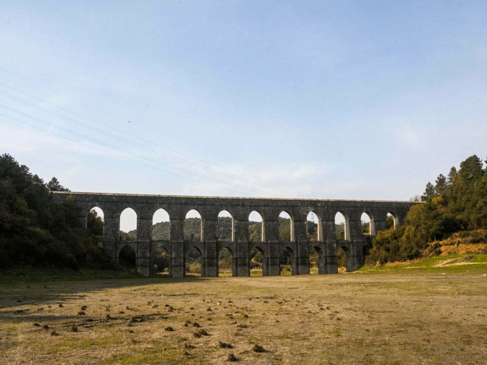 When Is the Best Time to Swim in Kemer?
