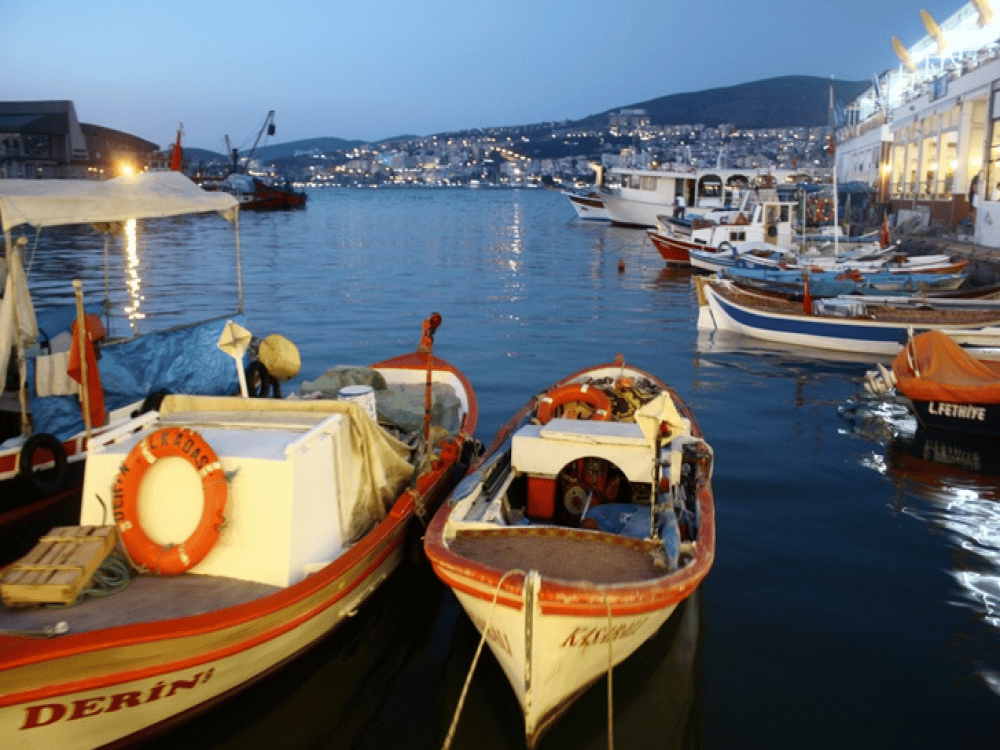 When Is the Best Time to Go Swimming in Kusadasi?