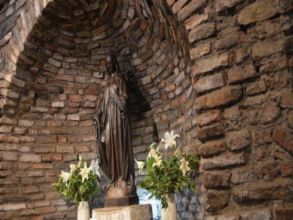 What places can we visit in Kusadasi?