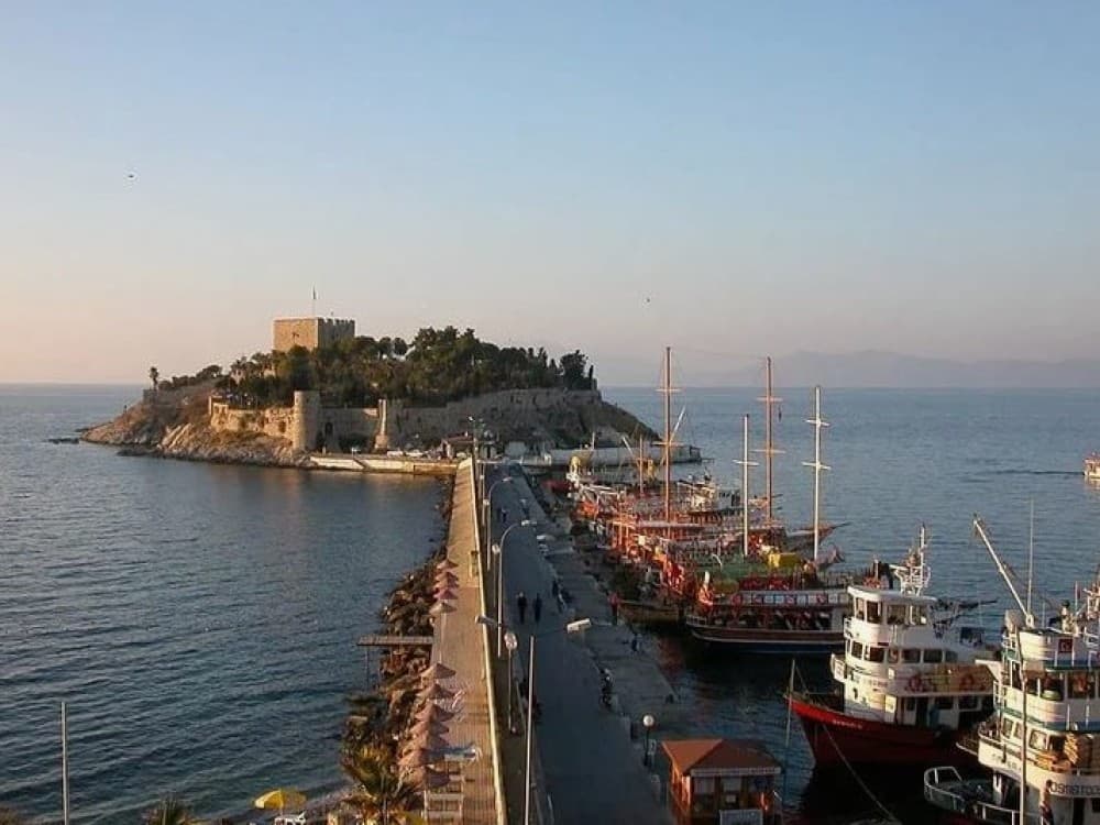 Kuşadası: When is the best time to go swimming in Kusadasi? | ®ExcursionMania