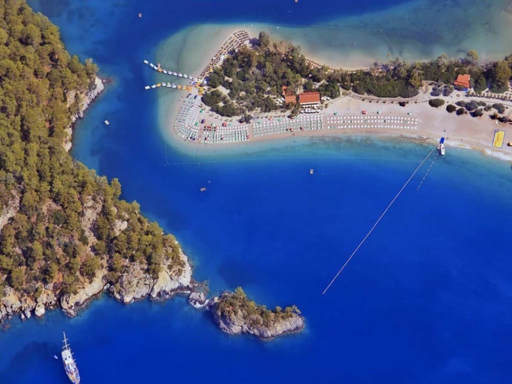 What is special about Oludeniz?