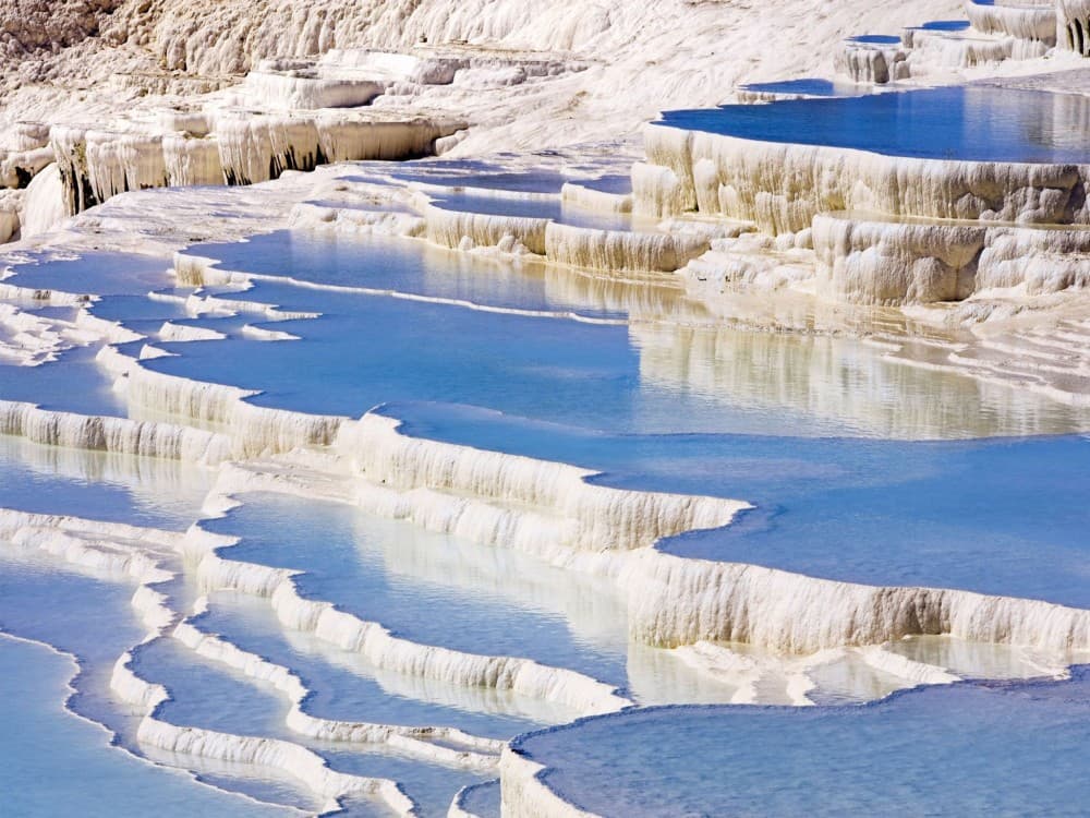 What is the white stuff in Pamukkale?