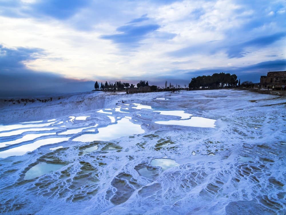 What is the white stuff in Pamukkale?