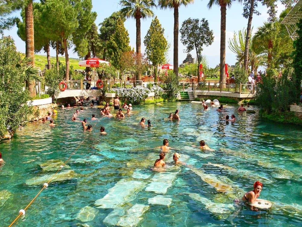 Did Cleopatra bathe in Pamukkale?