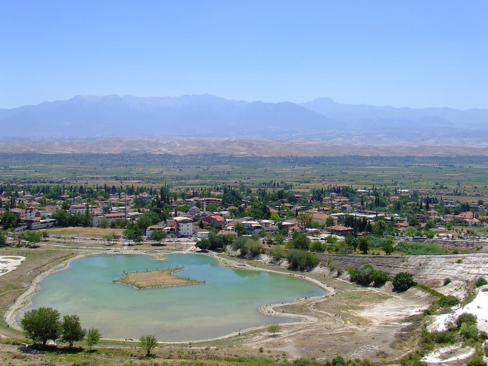 Pamukkale: Can you walk on Pamukkale? | ®ExcursionMania