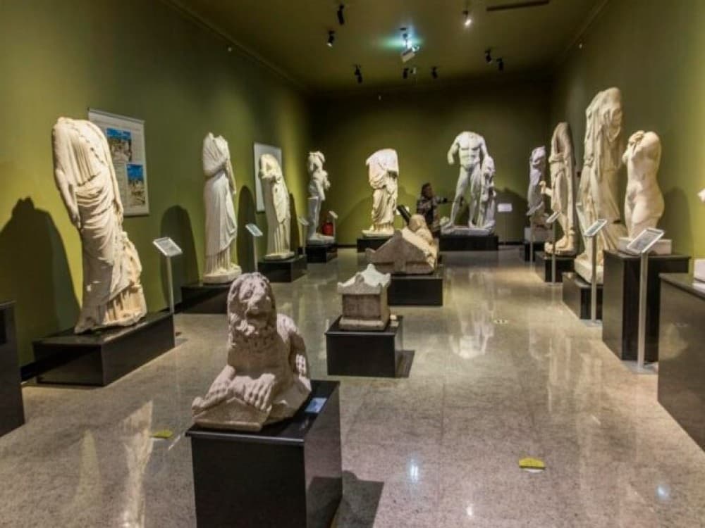 Is Selcuk safe at night?