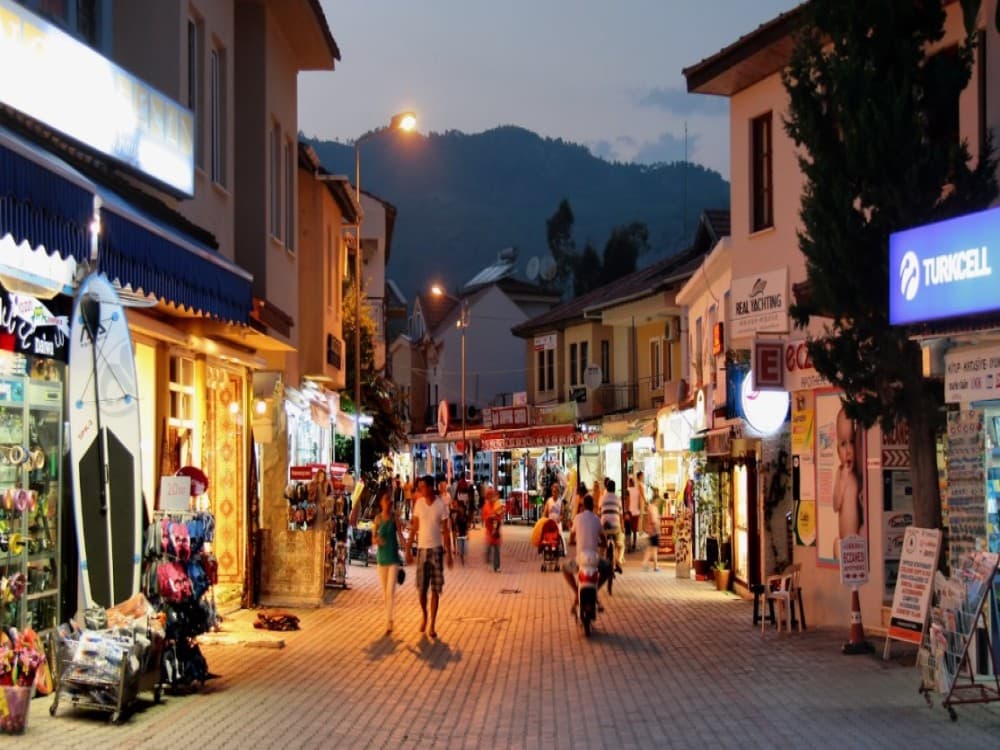 What is there to do in Turunc?