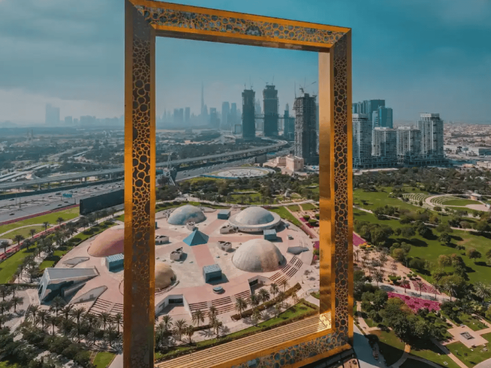 What is the cheapest month to go to Dubai?