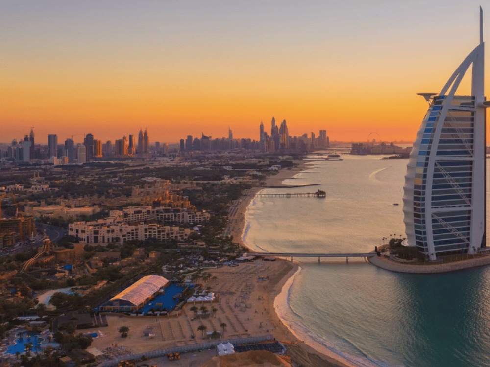 What can't you do in Dubai as a tourist?