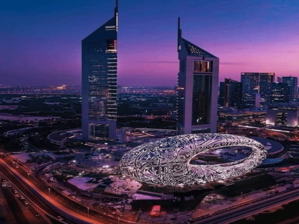 What can't you do in Dubai as a tourist?