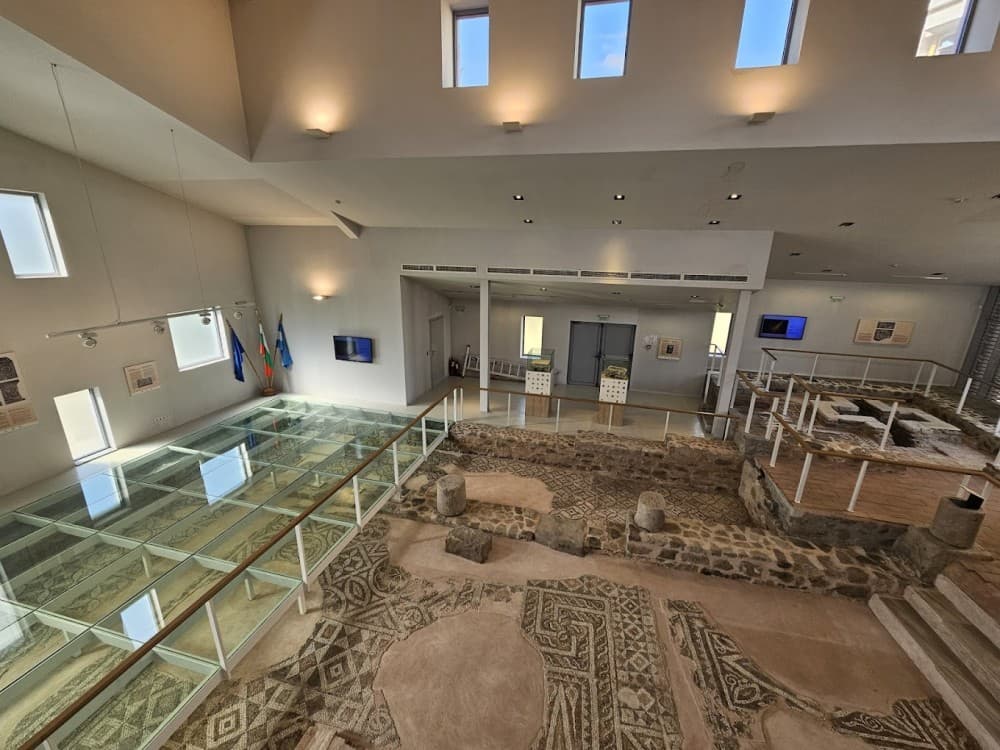 Plovdiv: Small Basilica | ®ExcursionMania