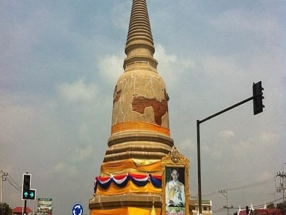 Chedi Wat Sam Pluem