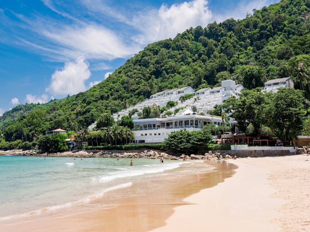 Nai Harn Beach
