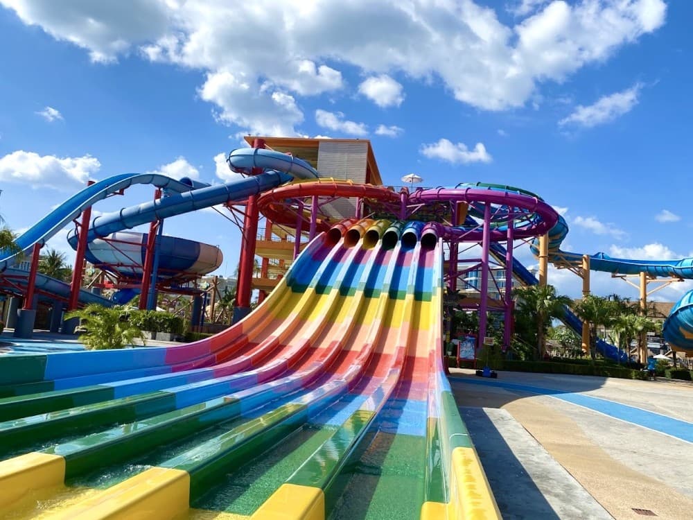 Splash Jungle Water Park