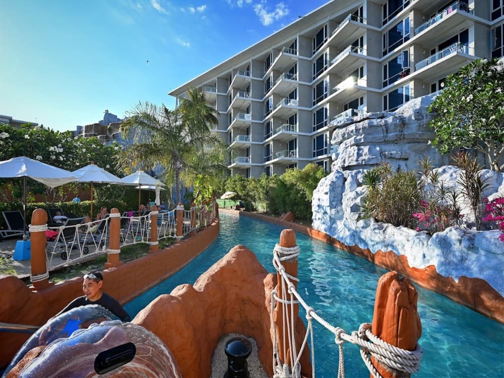 Splash Jungle Water Park