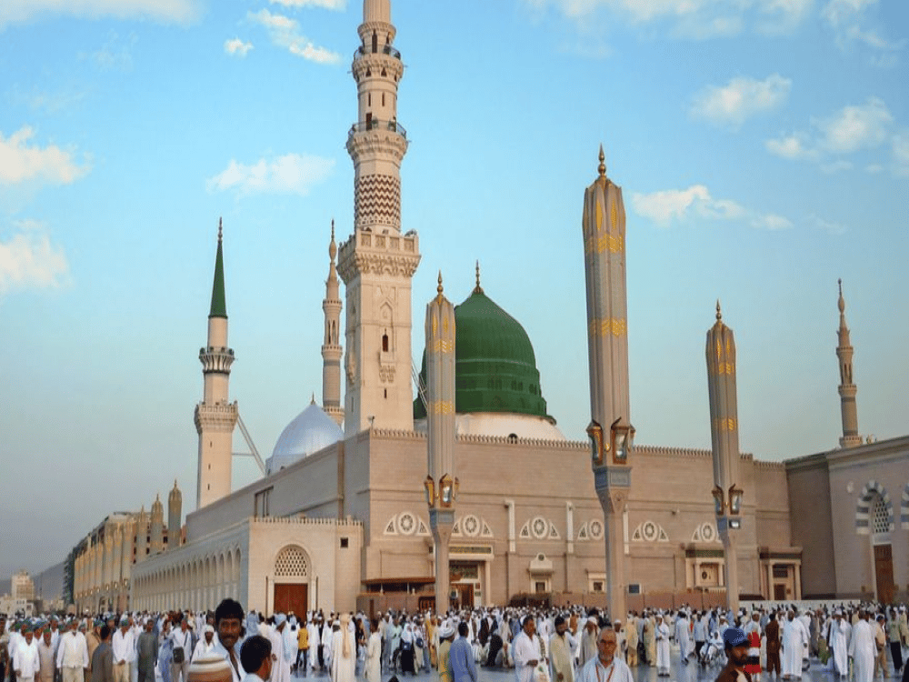 What Are the Best Day Trips from Medina?