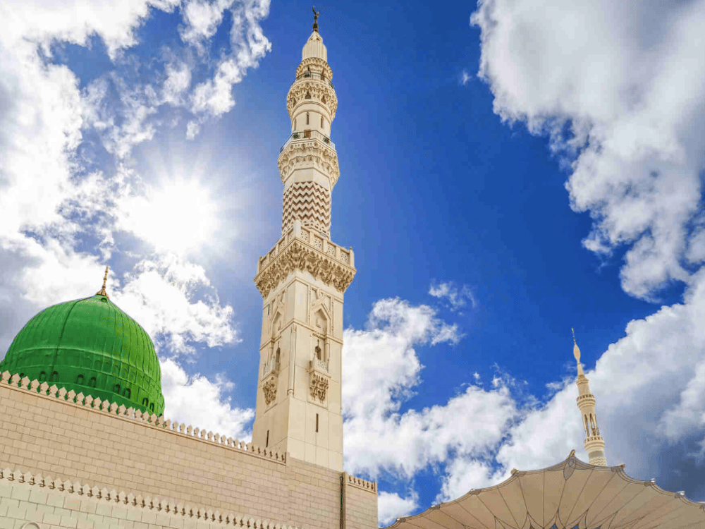 What Is the Best Month to Go to Medina?