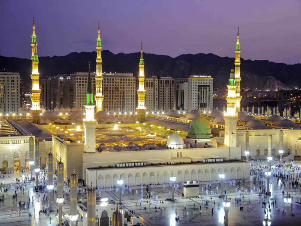 What Is the Best Month to Go to Medina?