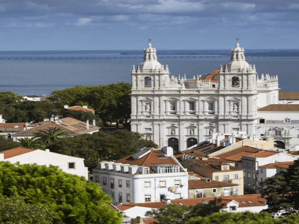 What Are the Best Day Trips from Lisbon?