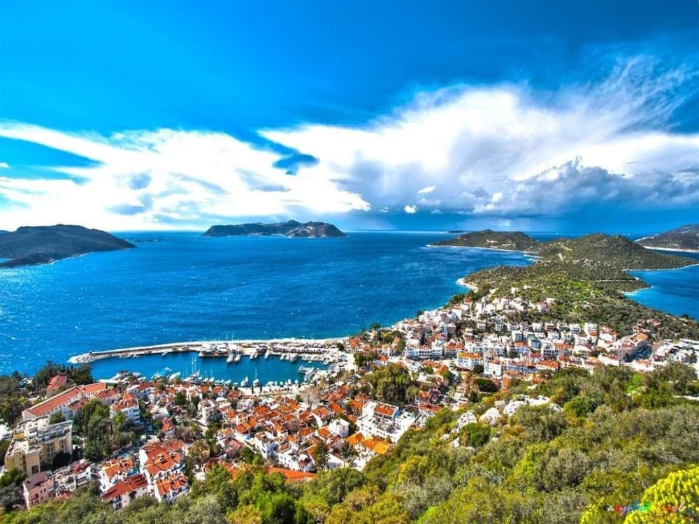 How Can You Combine Relaxation and Adventure in Kas?