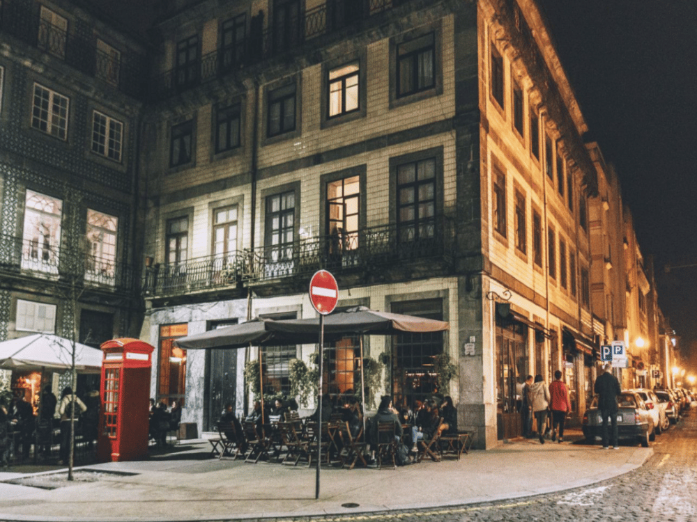 Porto: Is It Safe to Walk in Porto at Night? | ®ExcursionMania