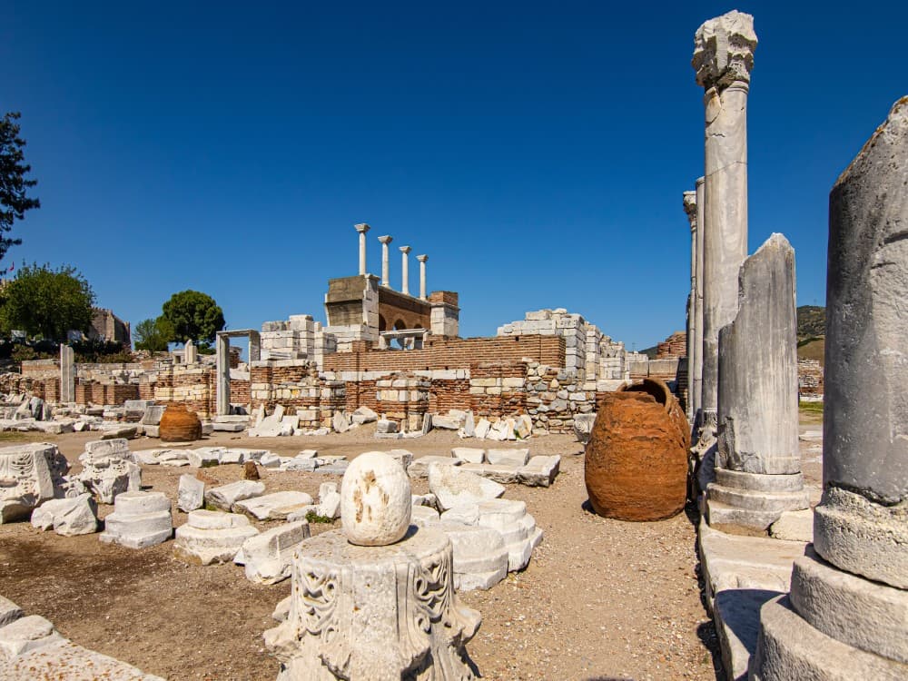 Is Selcuk the Best Place to Experience Ancient Wonders?