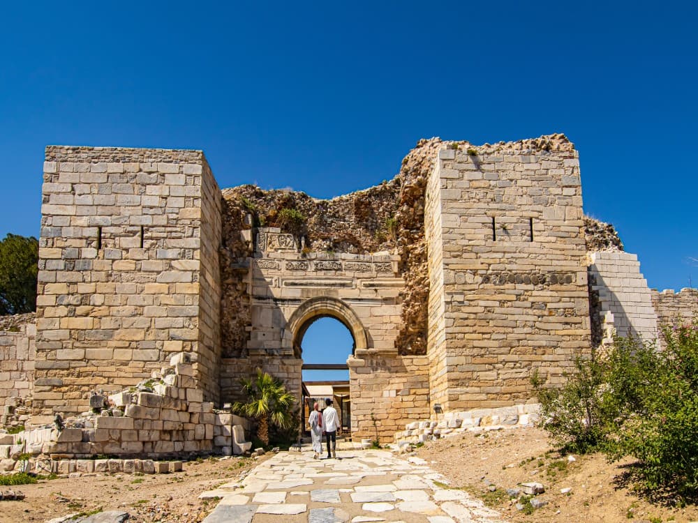 What Is the Best Time to Visit Selcuk and Why?