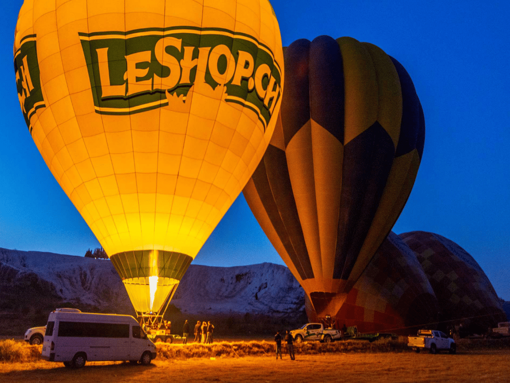 How much is a hot air balloon in Pamukkale?