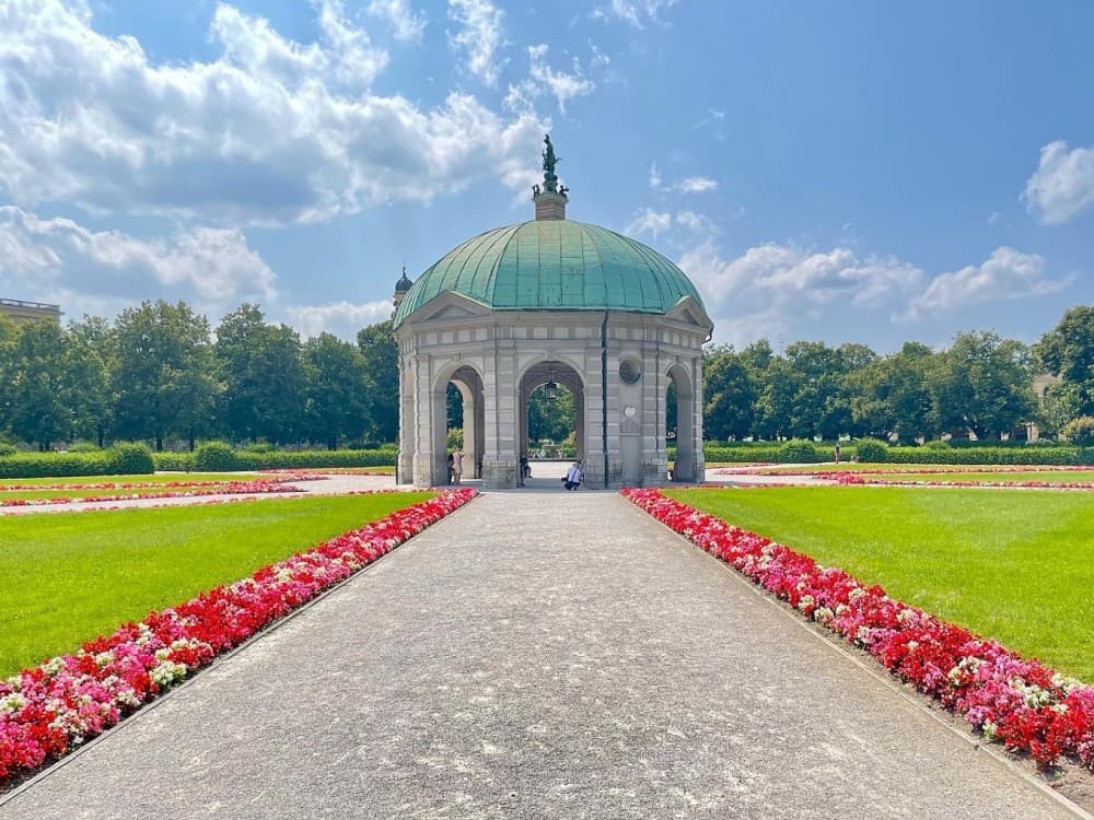 Munich: Hofgarten | ®ExcursionMania