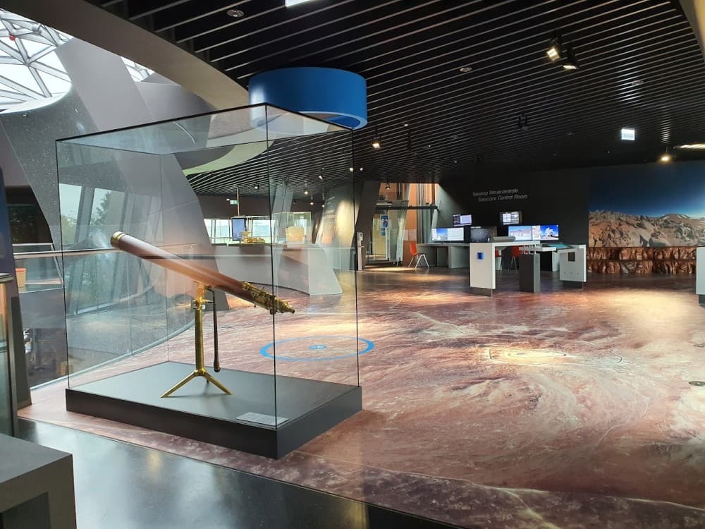 ESO Supernova Planetarium & Visitor Centre