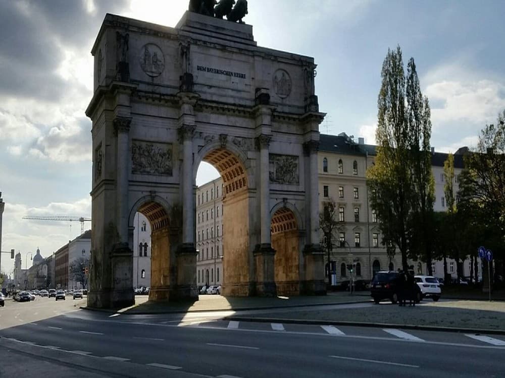 Munich: Schwabing | ®ExcursionMania