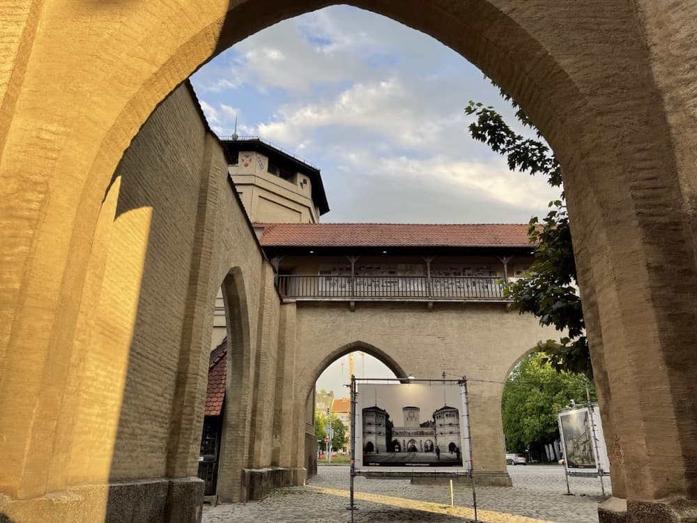 Isar Gate