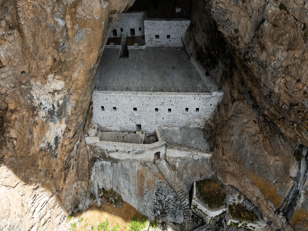 What are the best day trips from Kotor?