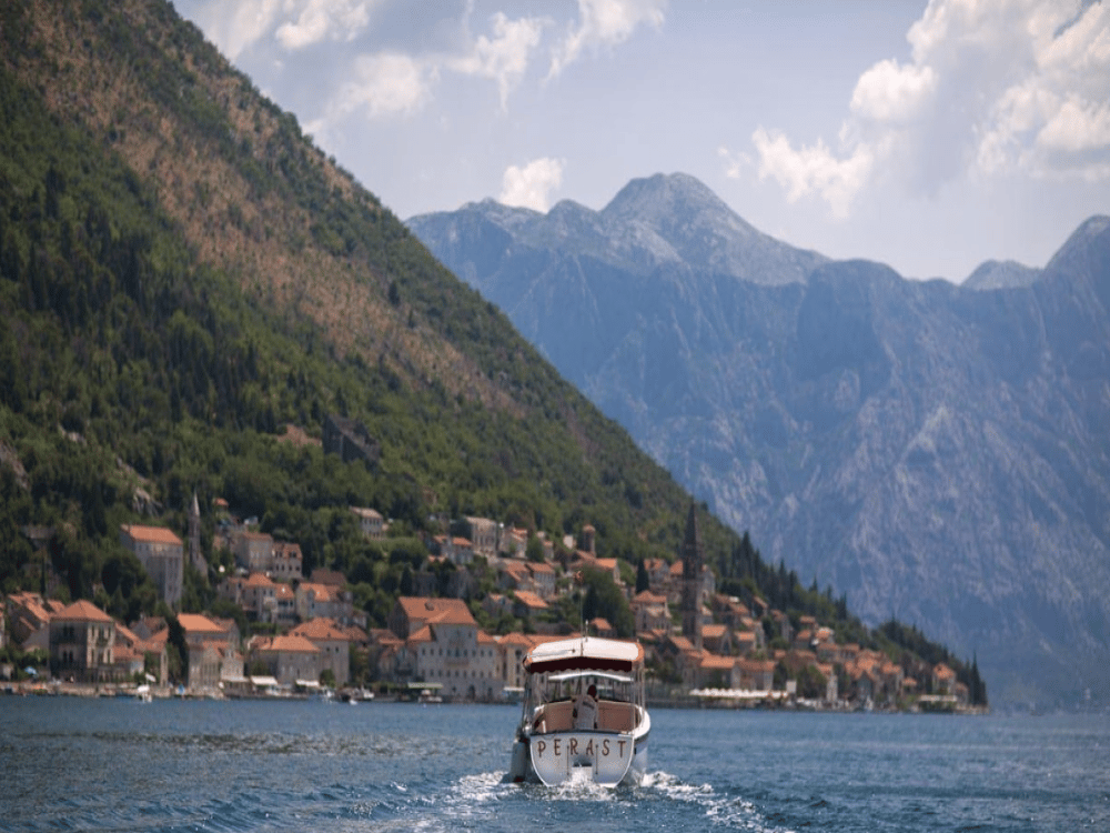 What Should I Not Miss in Kotor?