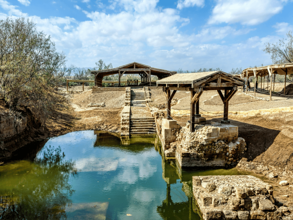 What Are the Best Day Trips from Madaba?