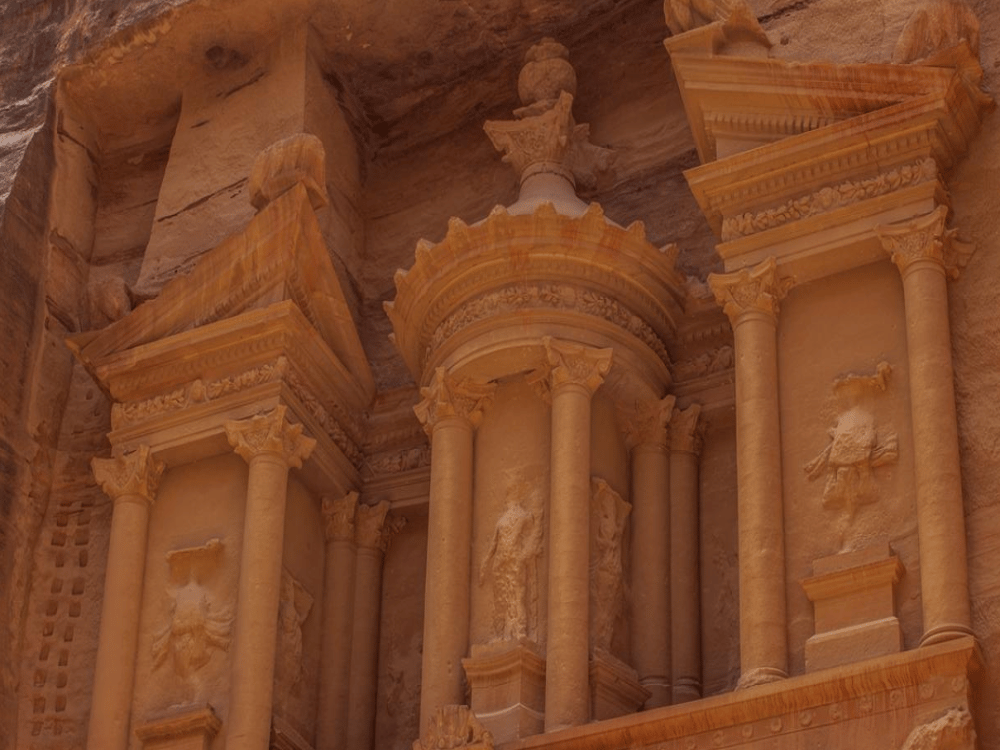 What Are the Best Day Trips from Wadi Rum?