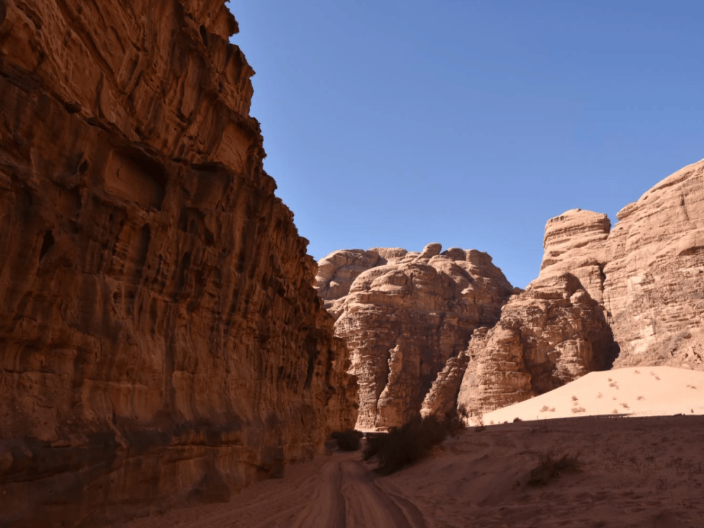 What to Visit Around Wadi Rum?