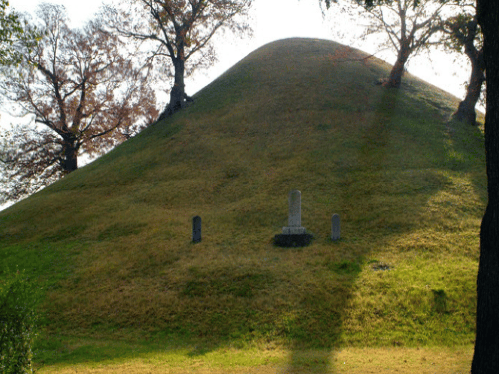 Geumgwanchong Tomb