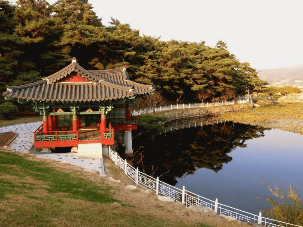 Gyeongju: Tongiljeon | ®ExcursionMania