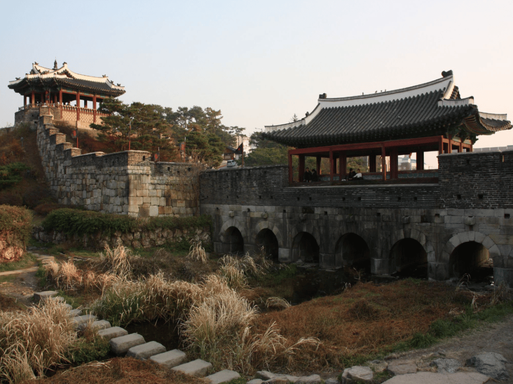 Hwahongmun Gate