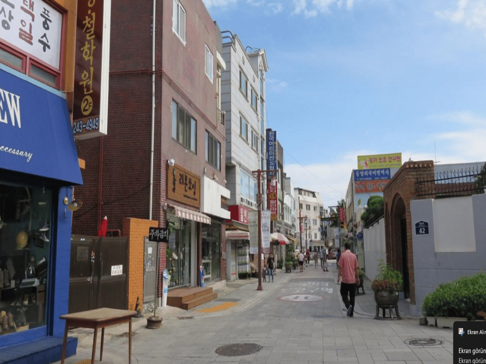 Haenggung Street