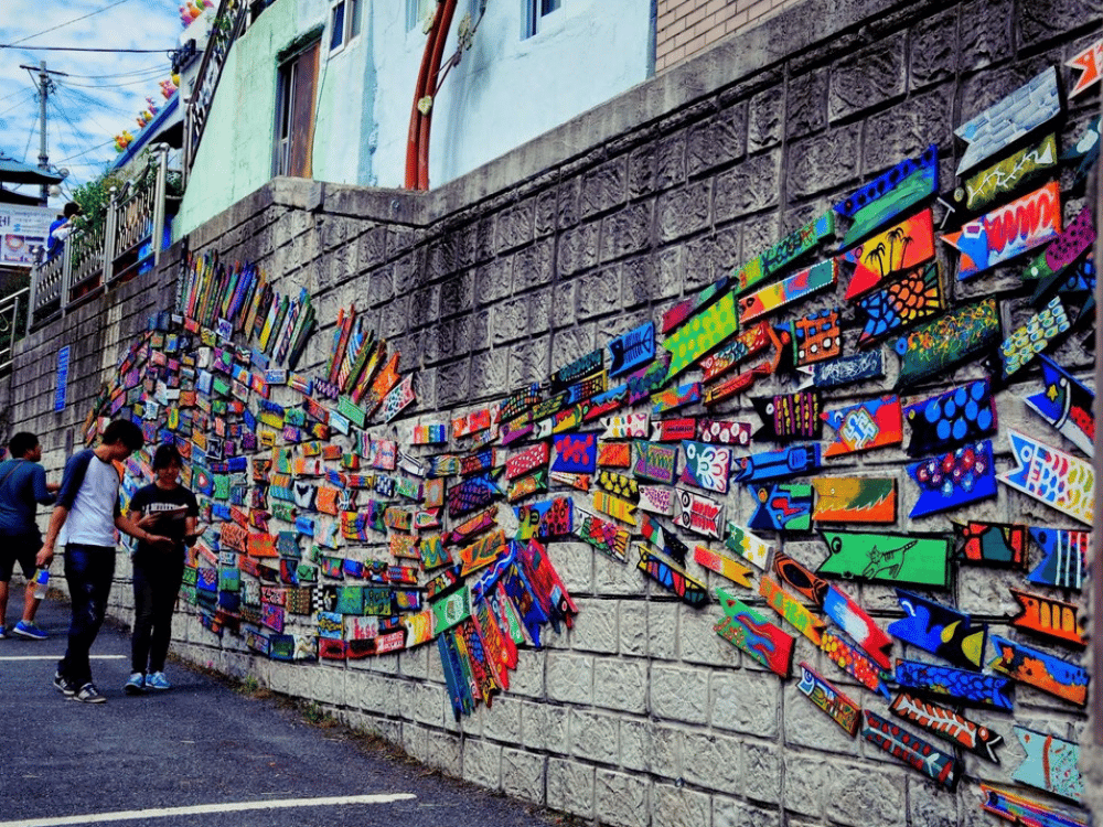Haenggung-dong Mural Village