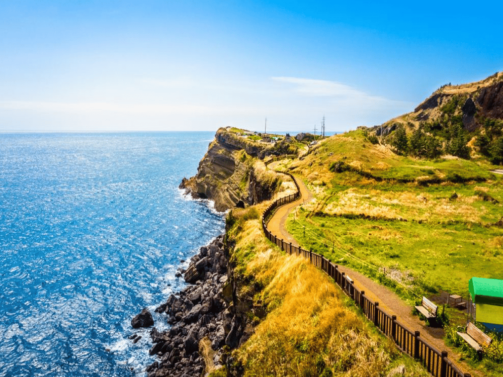 Jeju: Songaksan Mountain | ®ExcursionMania